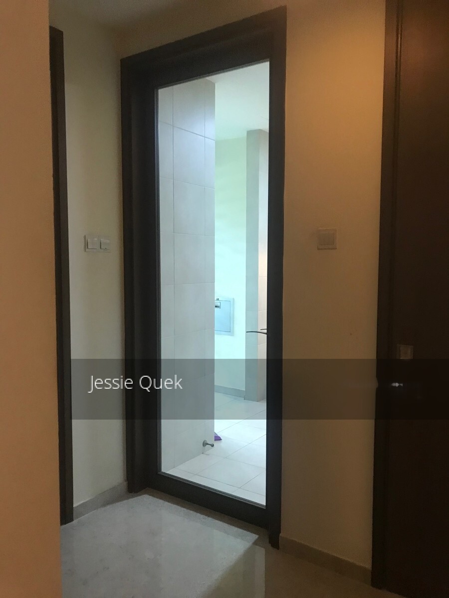 The Cornwall (D10), Condominium #242914811